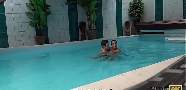  HUNT4K. Aventuras sexuales en una piscina privada